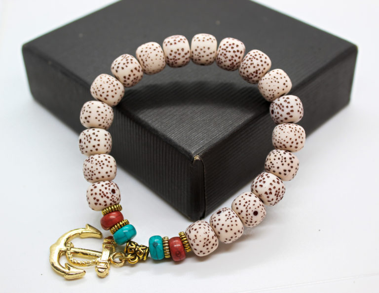 Anchor Beads Bracelet